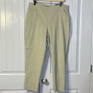 Versona Modern Skinny Fit Black and White Pinstripe Pants ~ Size 18 ~ NWT